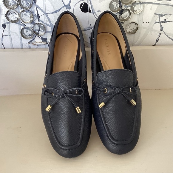 Talbots JESSIE PEBBLED LEATHER DRIVING MOCCASINS Gold Aglet TIE DETAIL 9.5 EUC - Picture 2 of 7